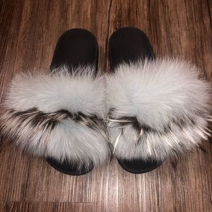 Real fox fur slides